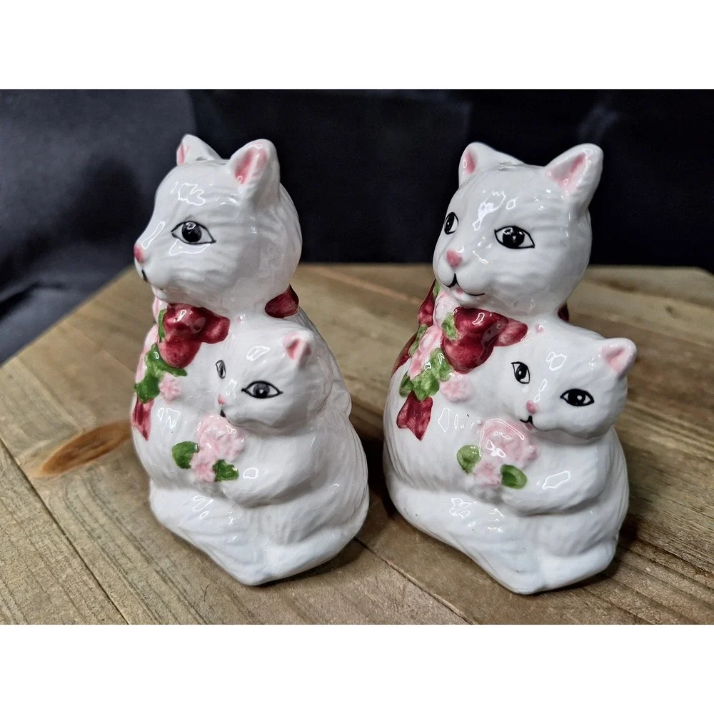 Vintage White Ceramic Cat and Kitten Salt and Pepper Shaker Set Red Bow Floral